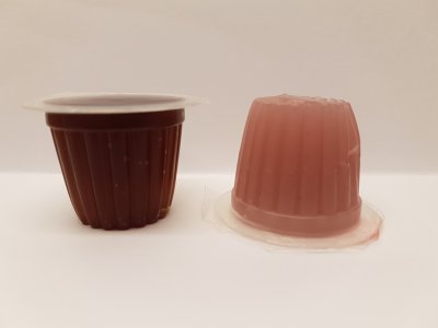 Frugtagtig godbid ved siden af osmedkaeledyr.dk Jelly Foder til krybdyr og insekter.